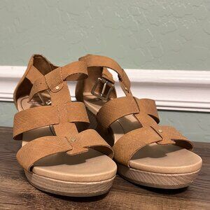 Dr. Scholl's Barton Wedge Sandals